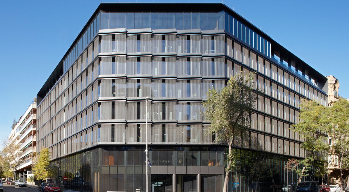 La socimi Axiare compra la sede de Cuatrecasas en Madrid por 124 millones