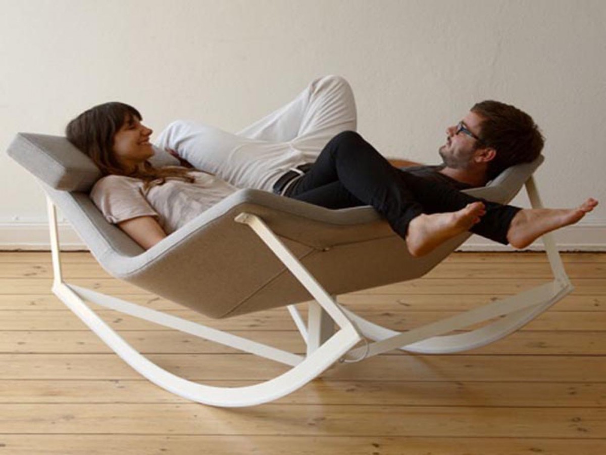 Muebles para vagos: 12+1 ejemplos de sillones y camas de los que te costará levantarte