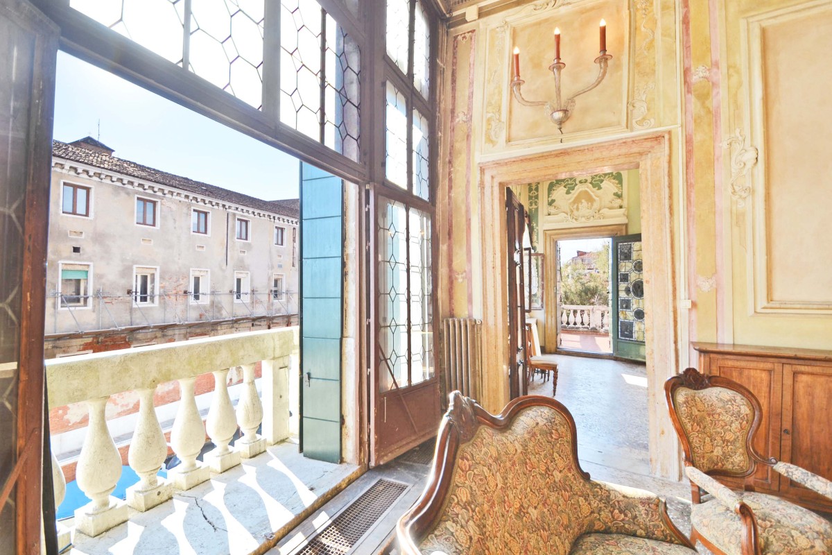 venetian_residence_of_friedrich_nietzschecengel_volkers_venice_4