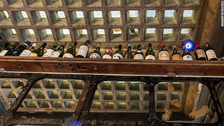 Detalle de botellas