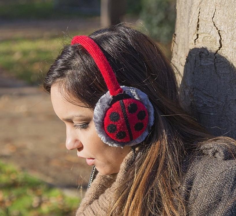 Calienta tus orejas al ritmo de la mejor música 10 ingeniosos ‘gadgets’ que te ayudarán a combatir el frío y estar más calentito en casa