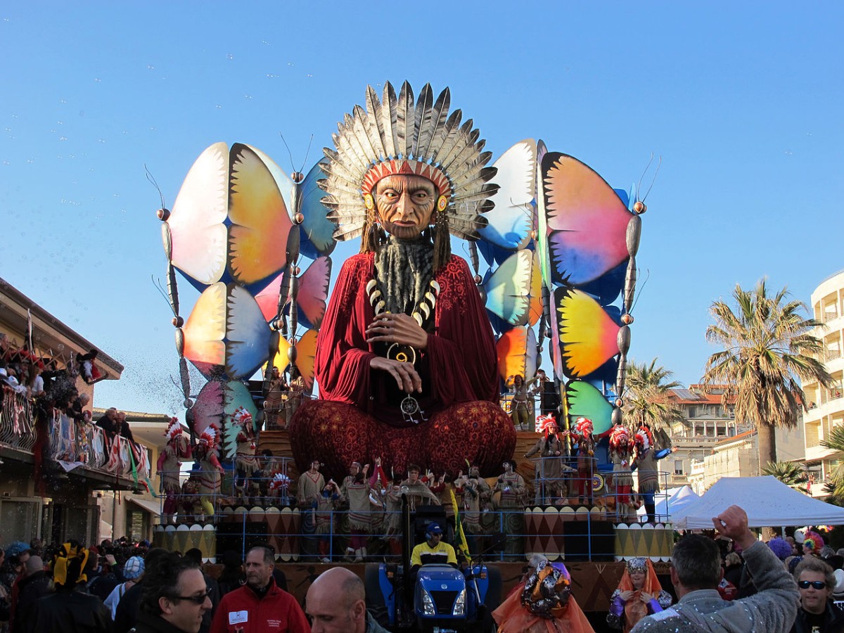 1. Carnaval de Viareggio Carnaval de Viareggio