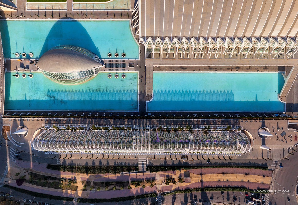 Siete ciudades españolas y sus principales monumentos como jamás las habías visto