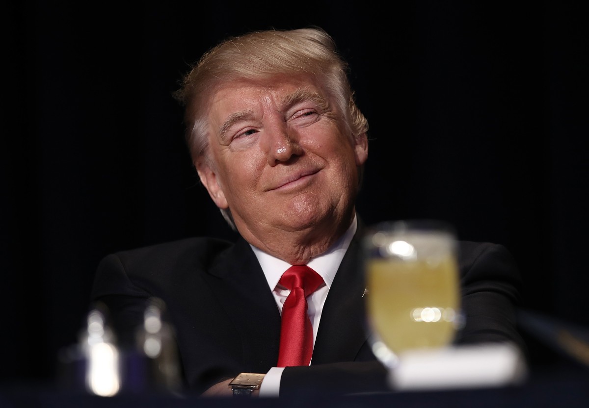 Un inculto, demente e imprevisible que no tiene razón en nada: así ven a Trump los economistas españoles