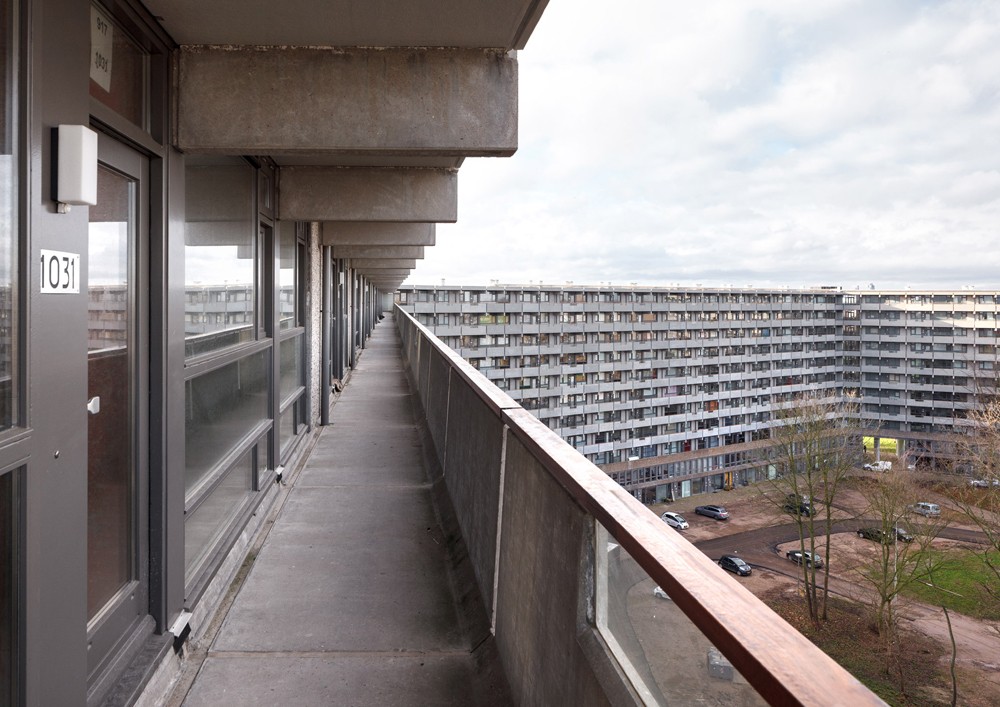 deFlat Kleiburg en Amsterdam, Holanda / NL Architects; XVW architectuur. @Marcel van der Brug holanda-mas-apartamentos