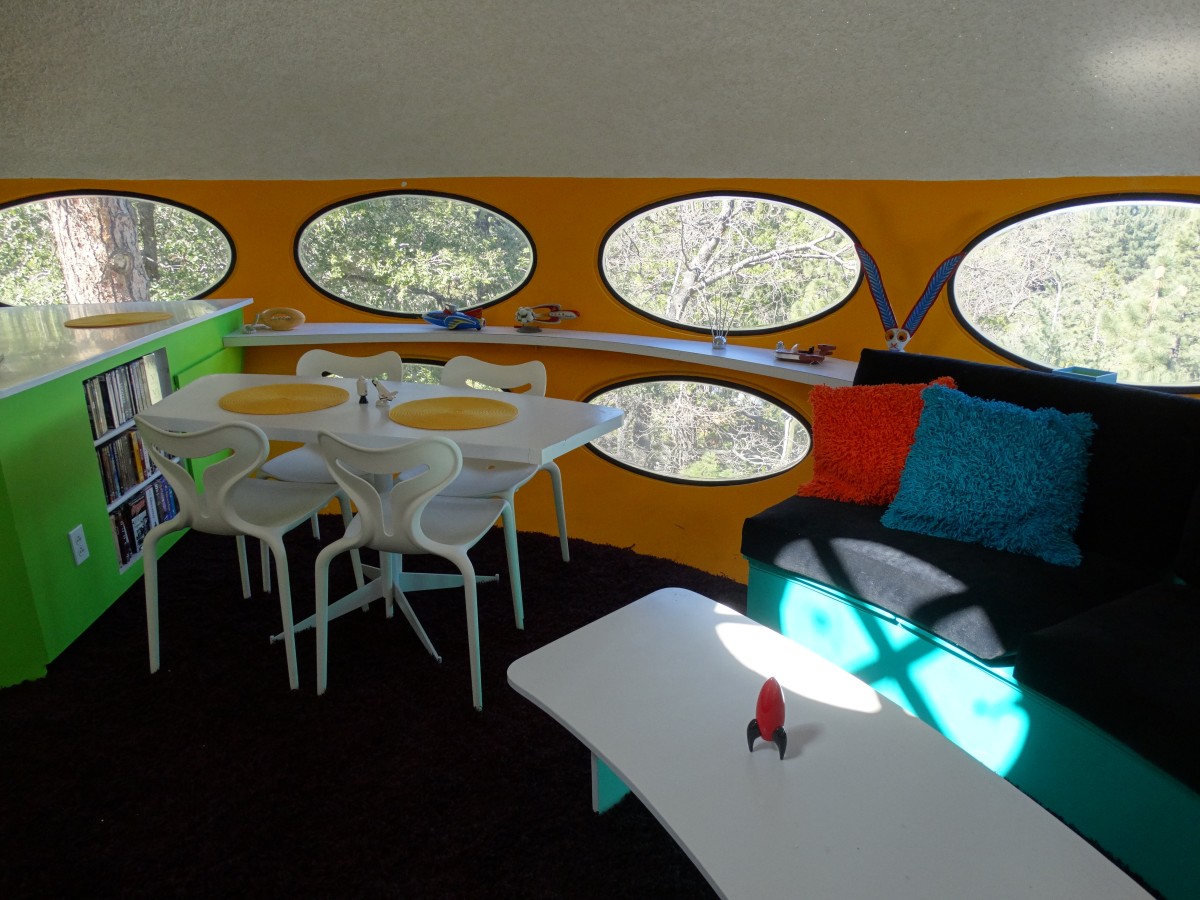 El misterio de las casas con forma de platillo volante