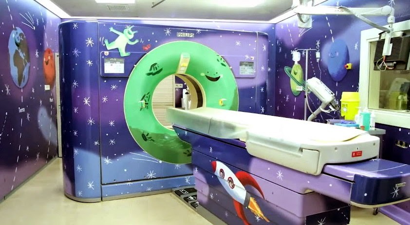 Cuando la decoración sirve para hacer más felices a los niños y llevadera su estancia en el hospital
