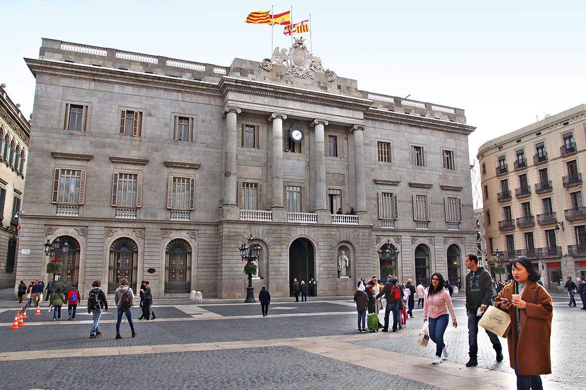 Barcelona quiere parecerse a París y Berlín: estudia copiar su modelo de control de alquileres