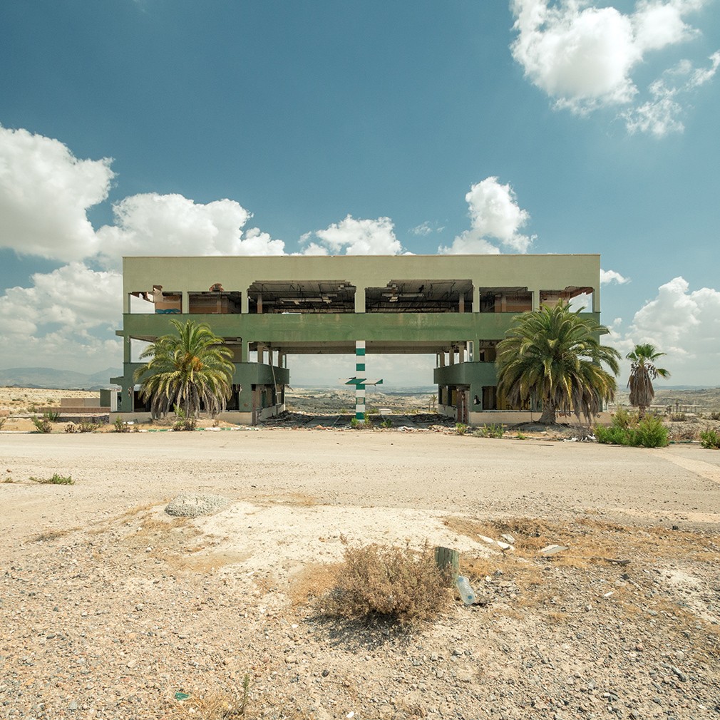 loic-vendrame-esqueletos-arquitectonicos1