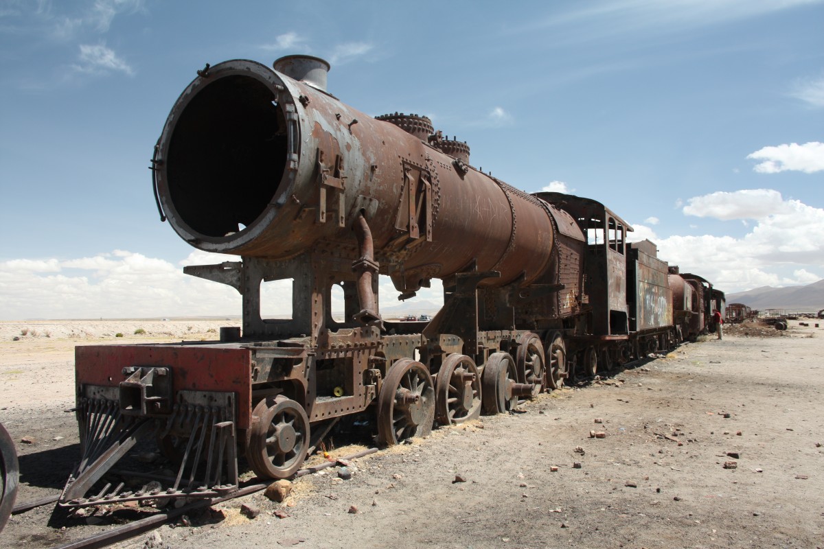 Cementerio de trenes en Uyuni (Bolivia). Flickr/Lisa Weichel
