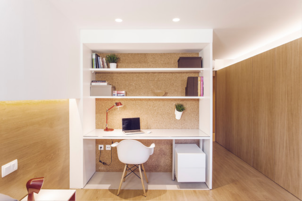 Dentro del armario, bajo la escalera o en el vestidor: 5 ideas para crear un despacho casero