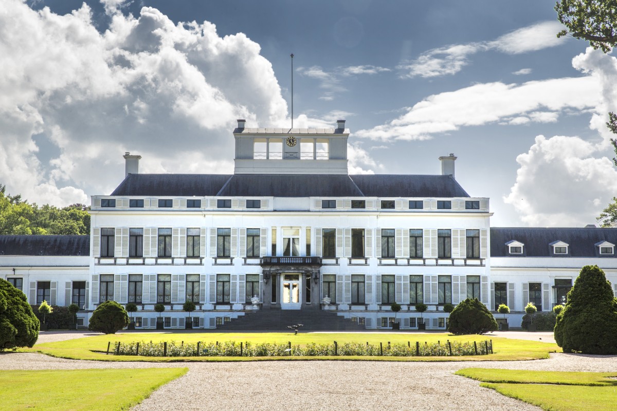Hoteles con encanto: de antiguo palacio real a parador de lujo