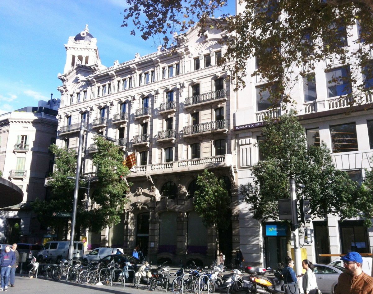 CBRE Global Investors adquiere un edificio histórico de Plaza Catalunya de Barcelona
