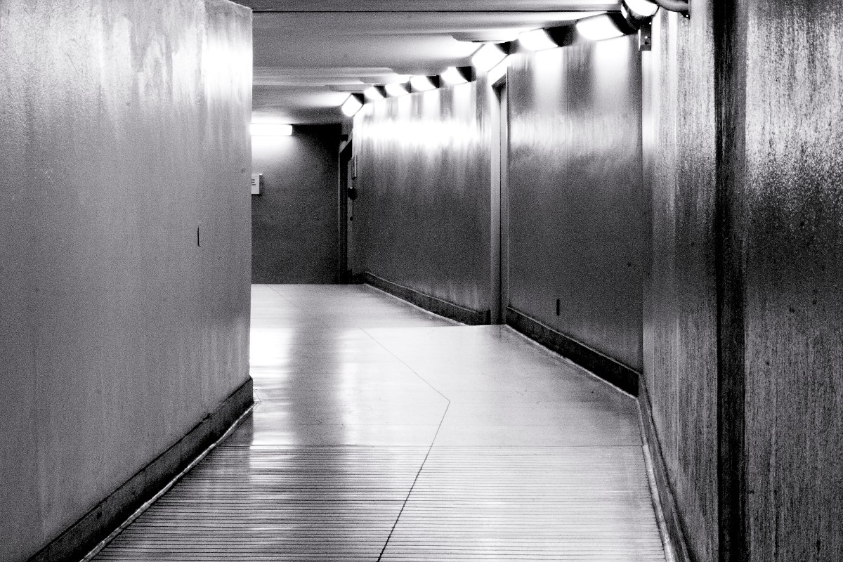 Hay cientos de casas en España capaces de sobrevivir a una guerra nuclear (y la tuya puede sumarse a la lista)