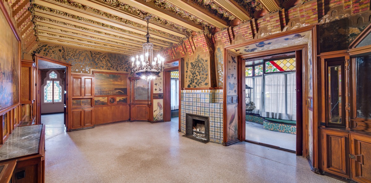 La primera gran obra de Gaudí abre sus puertas en menos de dos meses