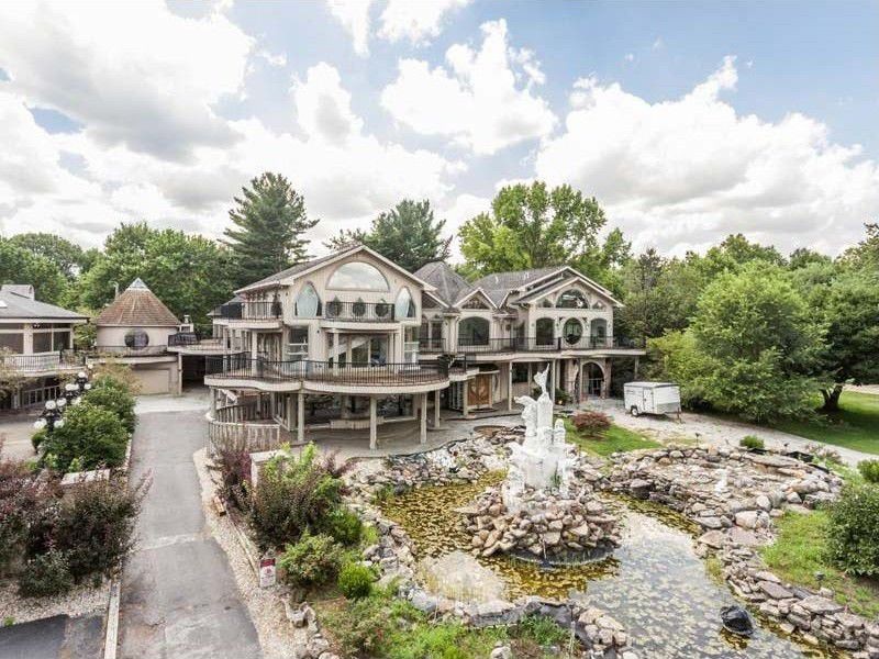 A la venta la mansión más hortera del mundo por 1,5 millones