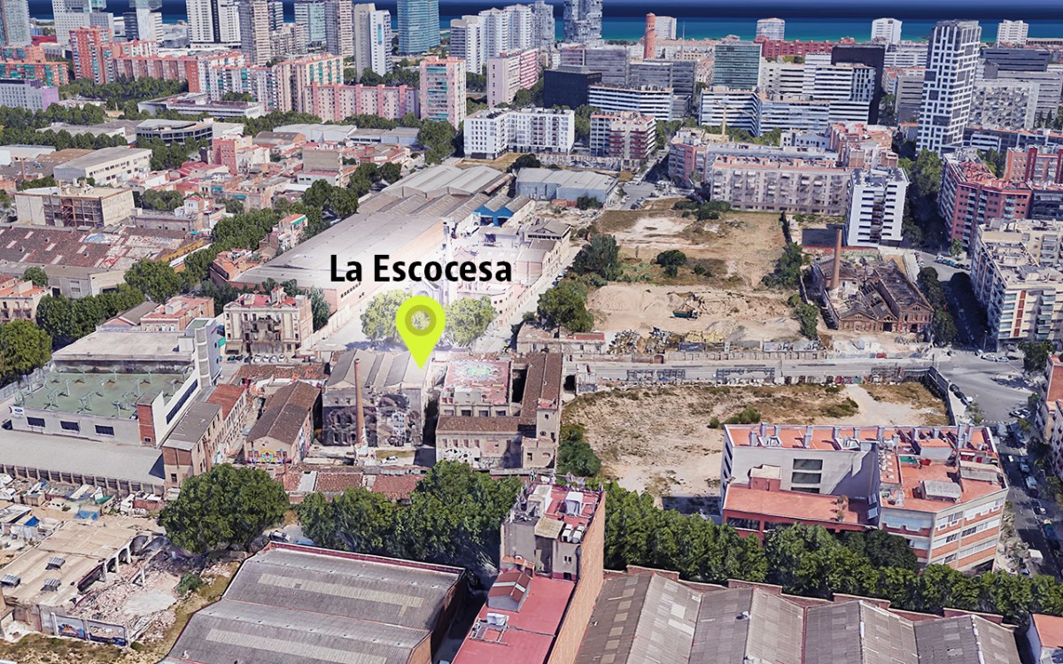 Barcelona compra la fábrica La Escocesa para levantar vivienda pública en el Poblenou