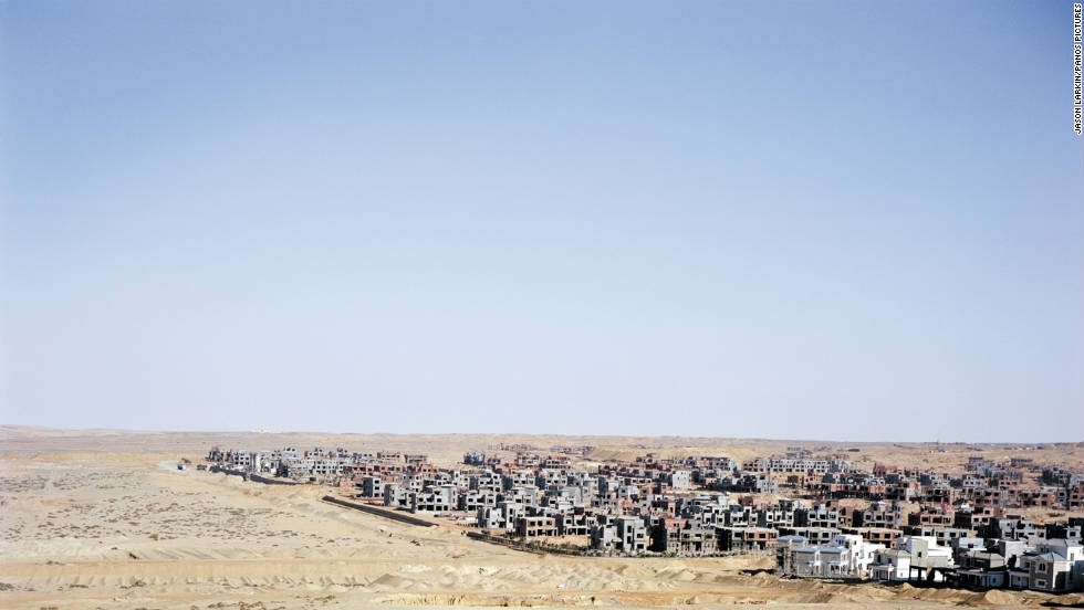 Egipto acelera la construcción de una faraónica capital con la ayuda de China
