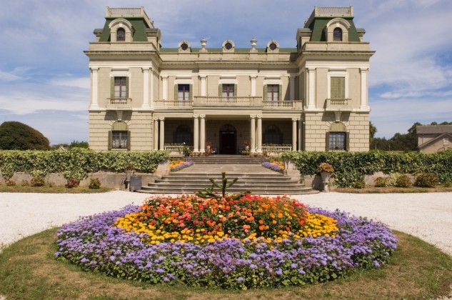 Este palacio centenario y patrimonio cultural de Asturias, a subasta por 1,35 millones
