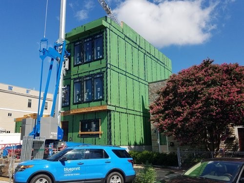 Robots y humanos con exoesqueletos, los albañiles que construirán las casas del futuro