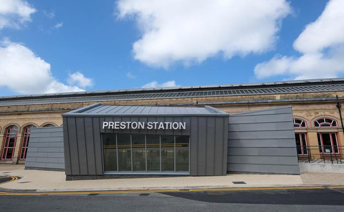 Preston Railway Station Butler Street Entrance (Preston) de AHR preston_railway_station_butler_street_entrance-preston-ahr