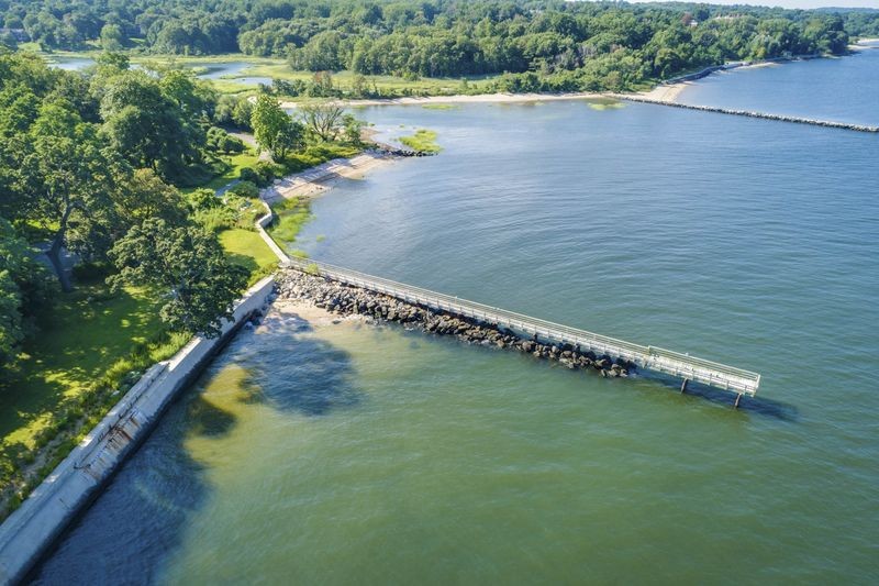 dosoris-island-new-york-15