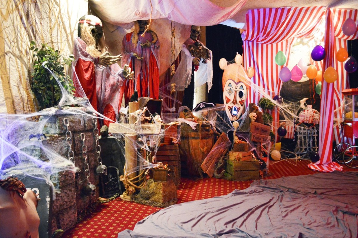 De 'La familia Addams' a ‘It’: pelis y series que te inspirarán para decorar tu casa en Halloween