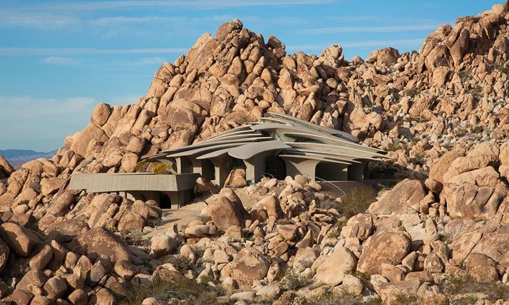 The Desert House 5.1