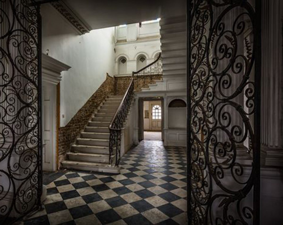 59f704e192d2bbbb058b4a3c