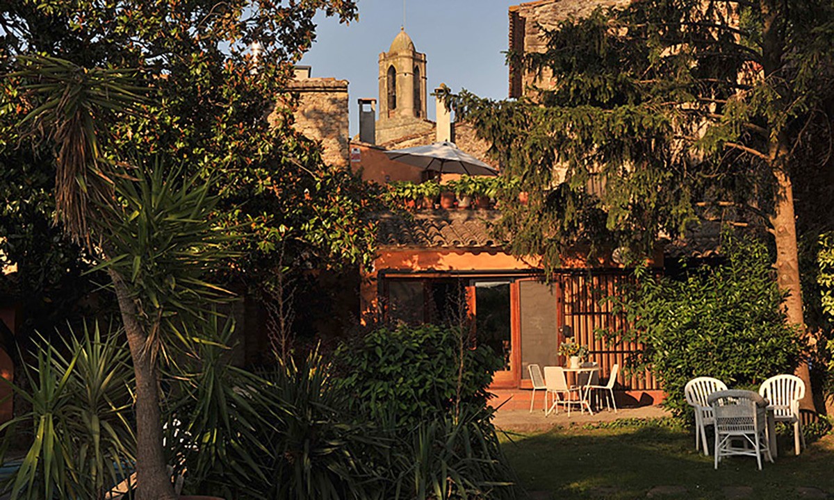 Una encantadora casa en mitad del universo de Dalí