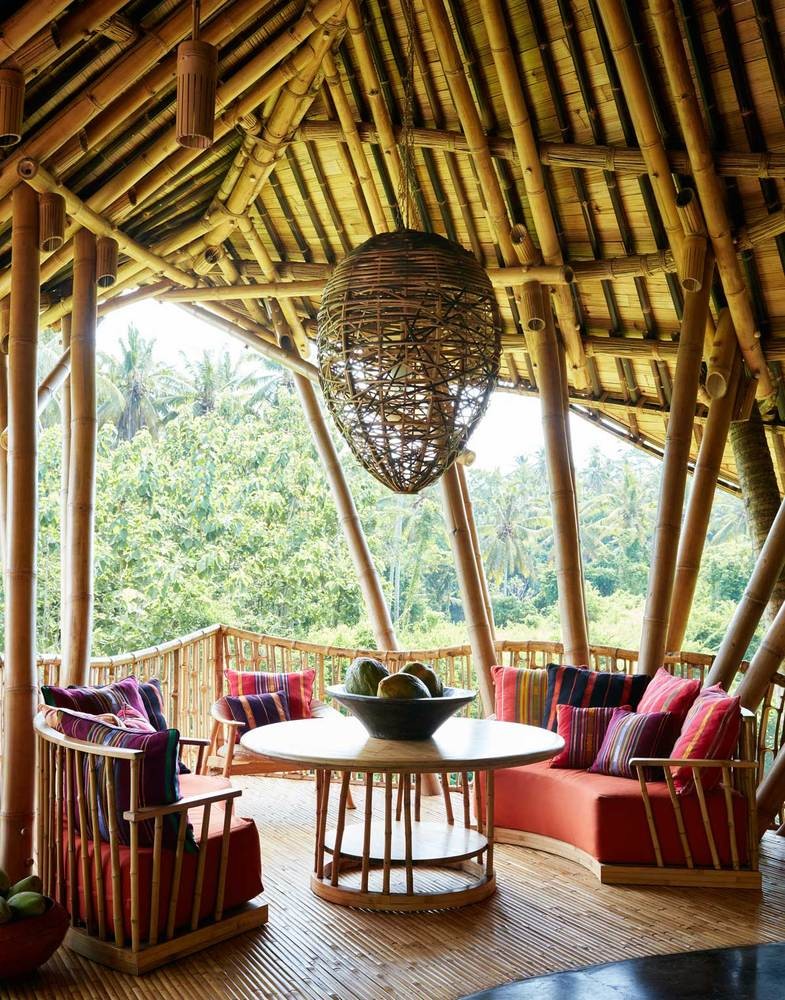 Cada casa árbol cuenta con salón, comedor y cocina