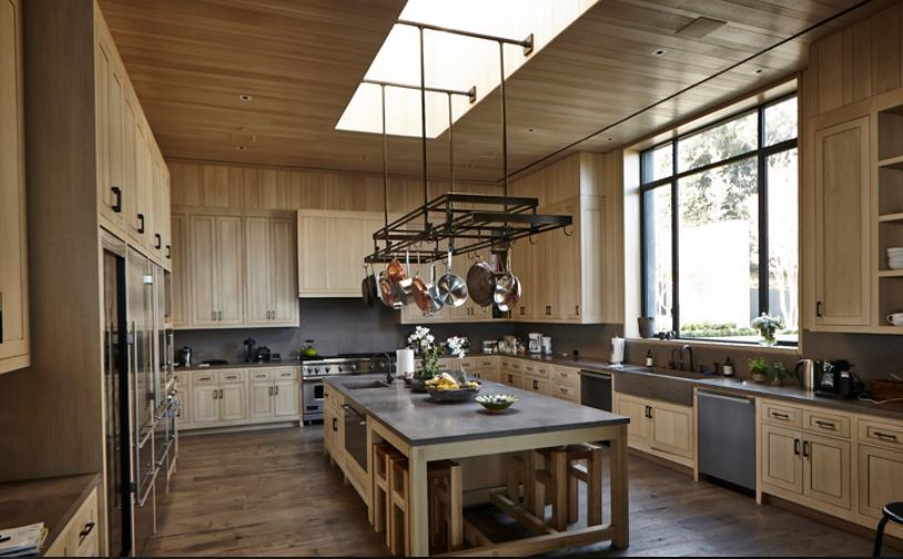 Una cocina totalmente equipada