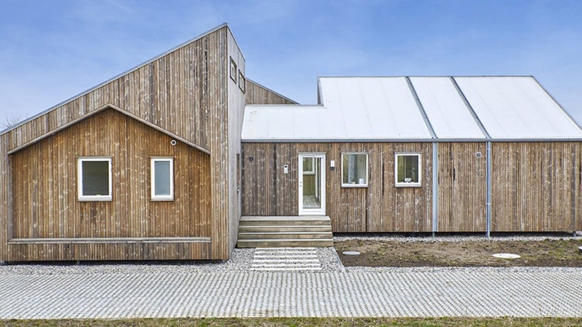 La primera casa biológica del mundo: una vivienda modular hecha con hierba, paja y algas marinas