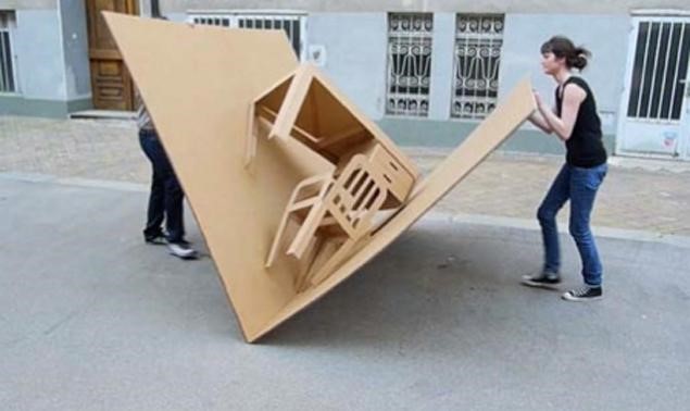 Muebles, habitaciones y pisos que se pliegan para acabar con los problemas de espacio