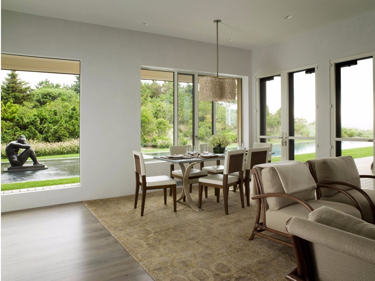 La luz entra por toda la casa