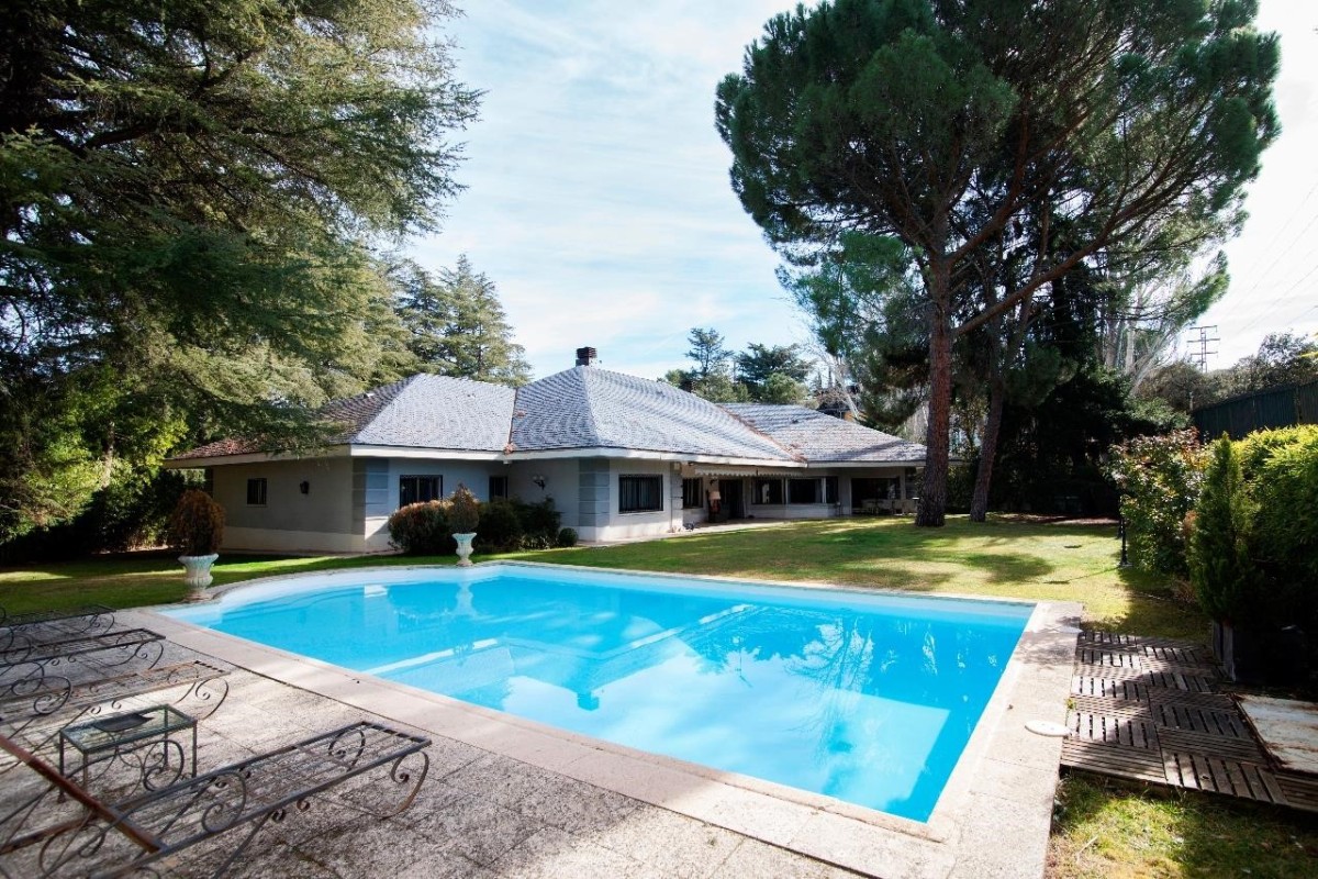 Los españoles, los que más inflan el precio de su vivienda de lujo
