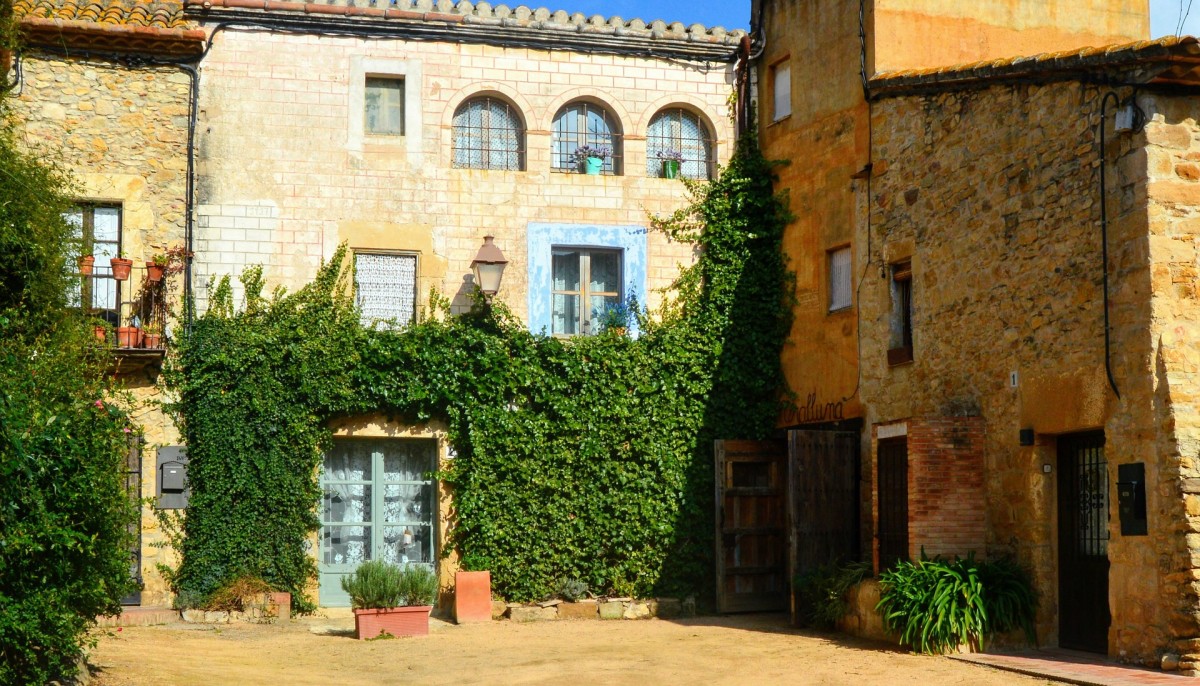 4. Peratallada Peratallada