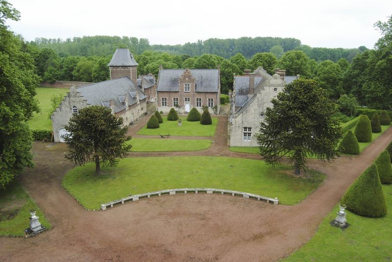 Vista exterior del castillo