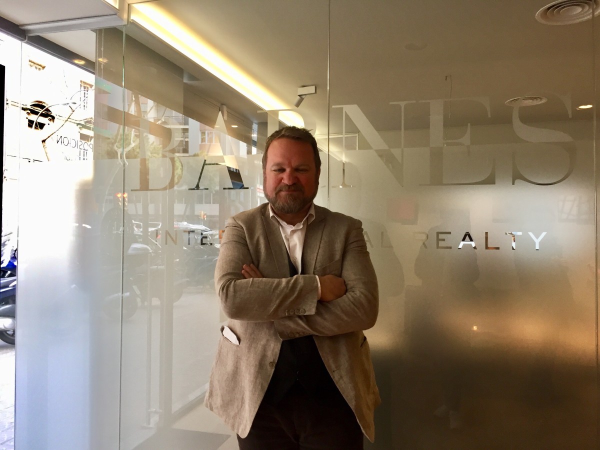 Barnes: “Barcelona es estupenda, pero no puede competir con París o Nueva York”