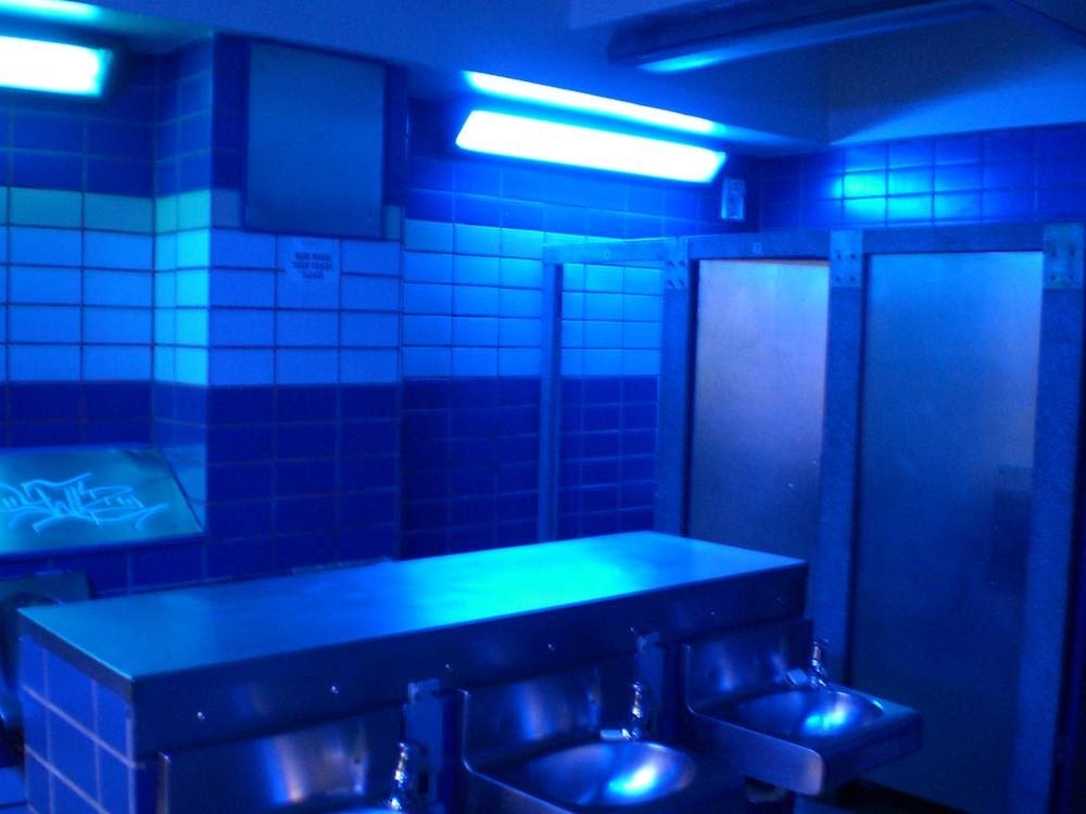 De bancos incómodos a obstáculos para 'skaters': 10 atroces ideas que fastidian al ciudadano