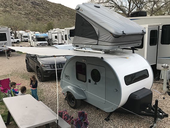 Se puede ampliar con una minitienda arriba