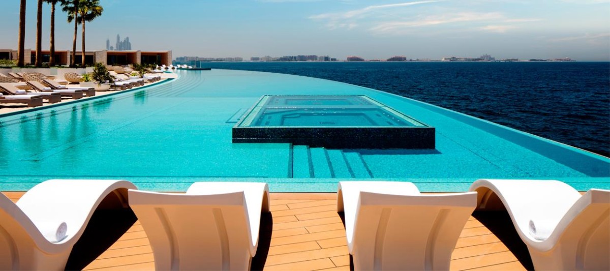burj-al-arab-jumeirah-terrace-salt-pool-2-hero