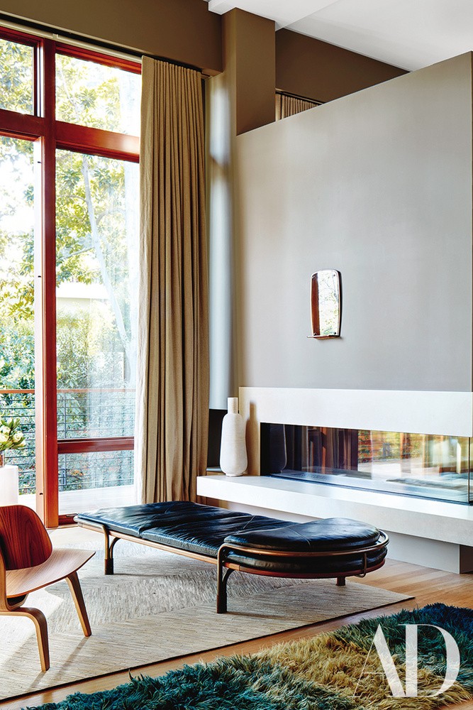 La luz natural y los colores neutros son claves en toda la casa