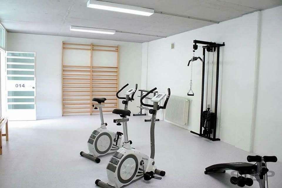 Otra sala de gimnasia