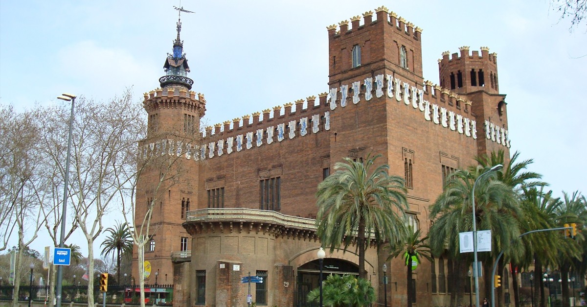 Castell dels Tres Dragons / Wikimedia commons