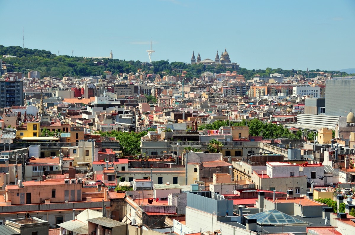 El Ayuntamiento de Barcelona financiará 10 jardines privados en azoteas