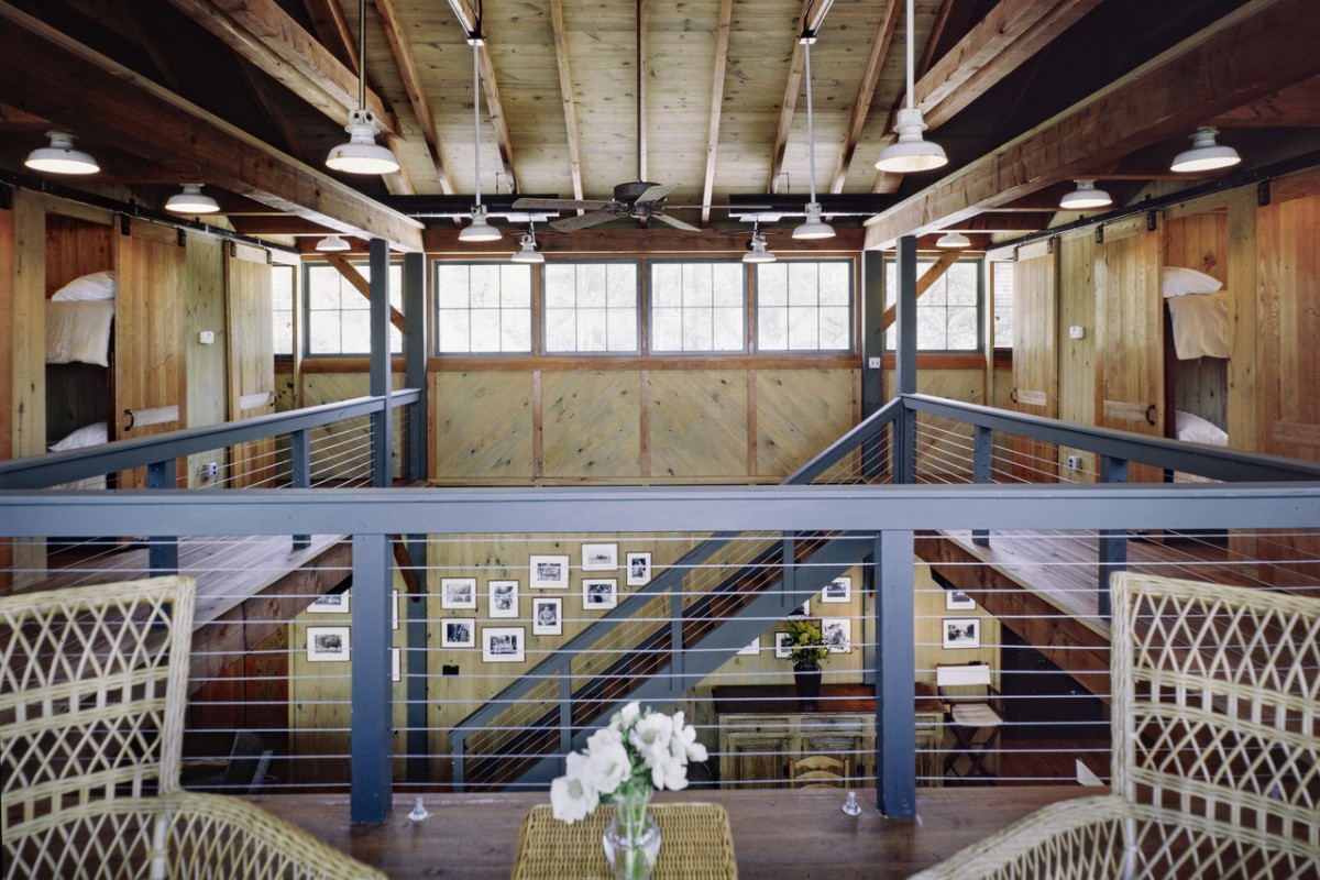 b3-ao210_afflec_m_20180524122917