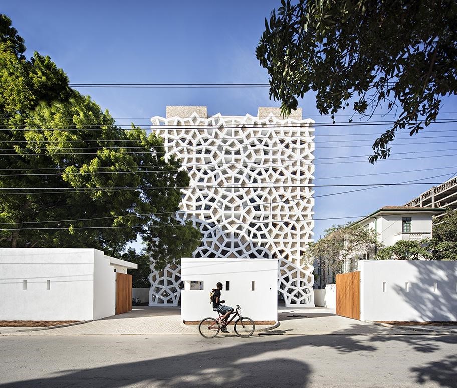 Tienen 14 pisos y están en la capital de Kenia