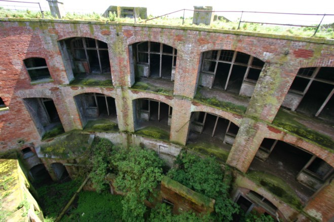 El interior de la fortificación