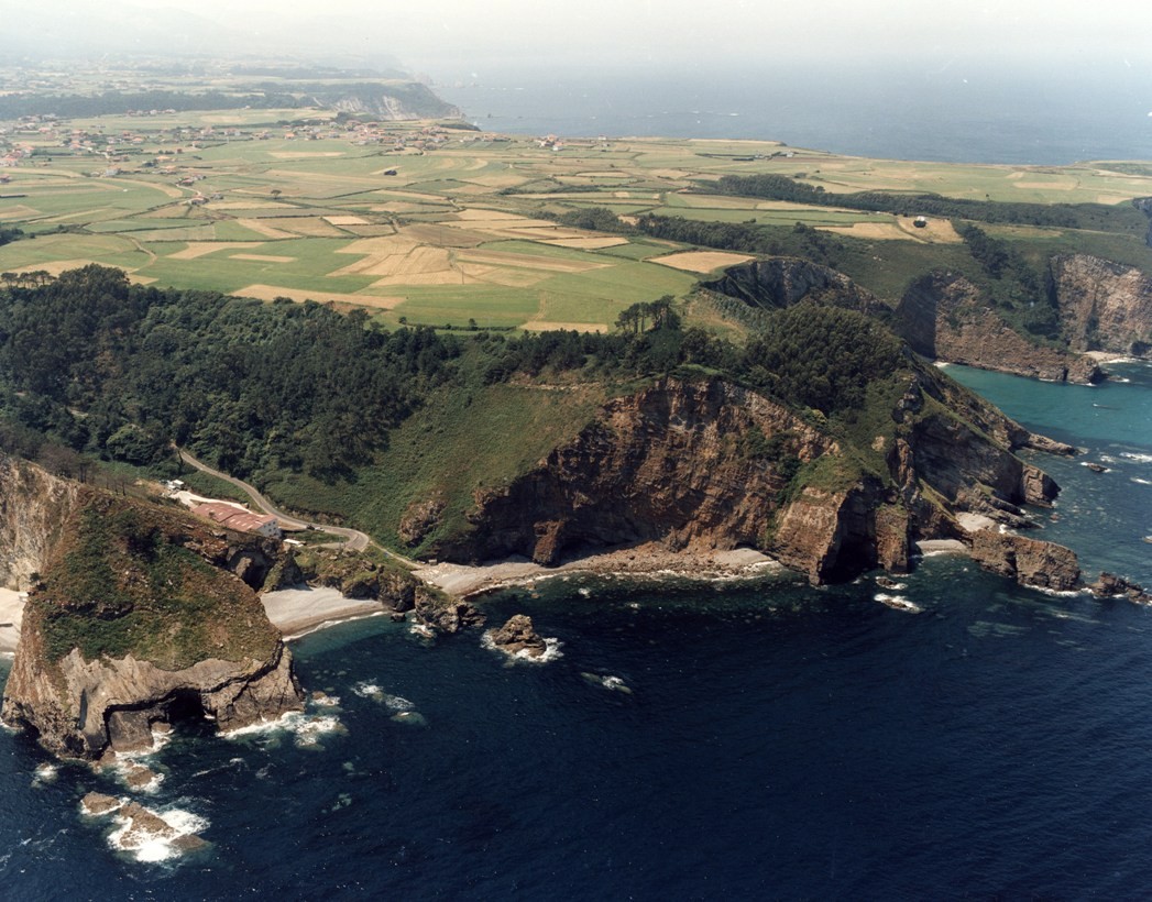 Playa Sancidiello, Cudillero, Asturias / Fuente: mapama.gob.es